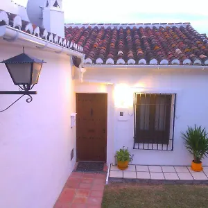 1-bed-traditional-holiday-rental-cottage-oasis.hotelsinnerja.org/